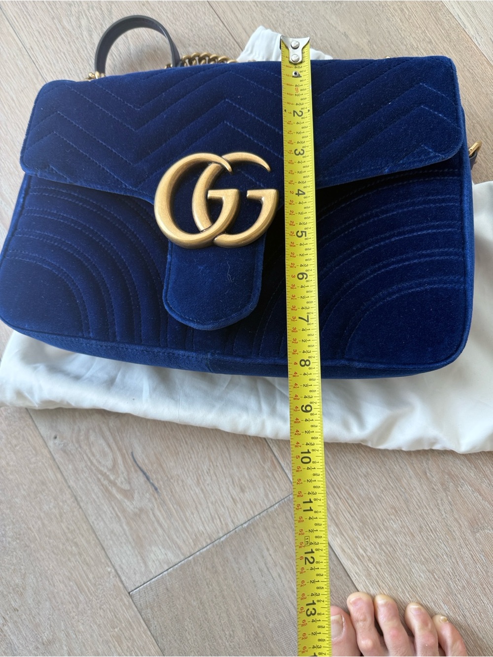 Gucci Marmont Large Velvet Shoulder Bag in Navy Blue new !!!